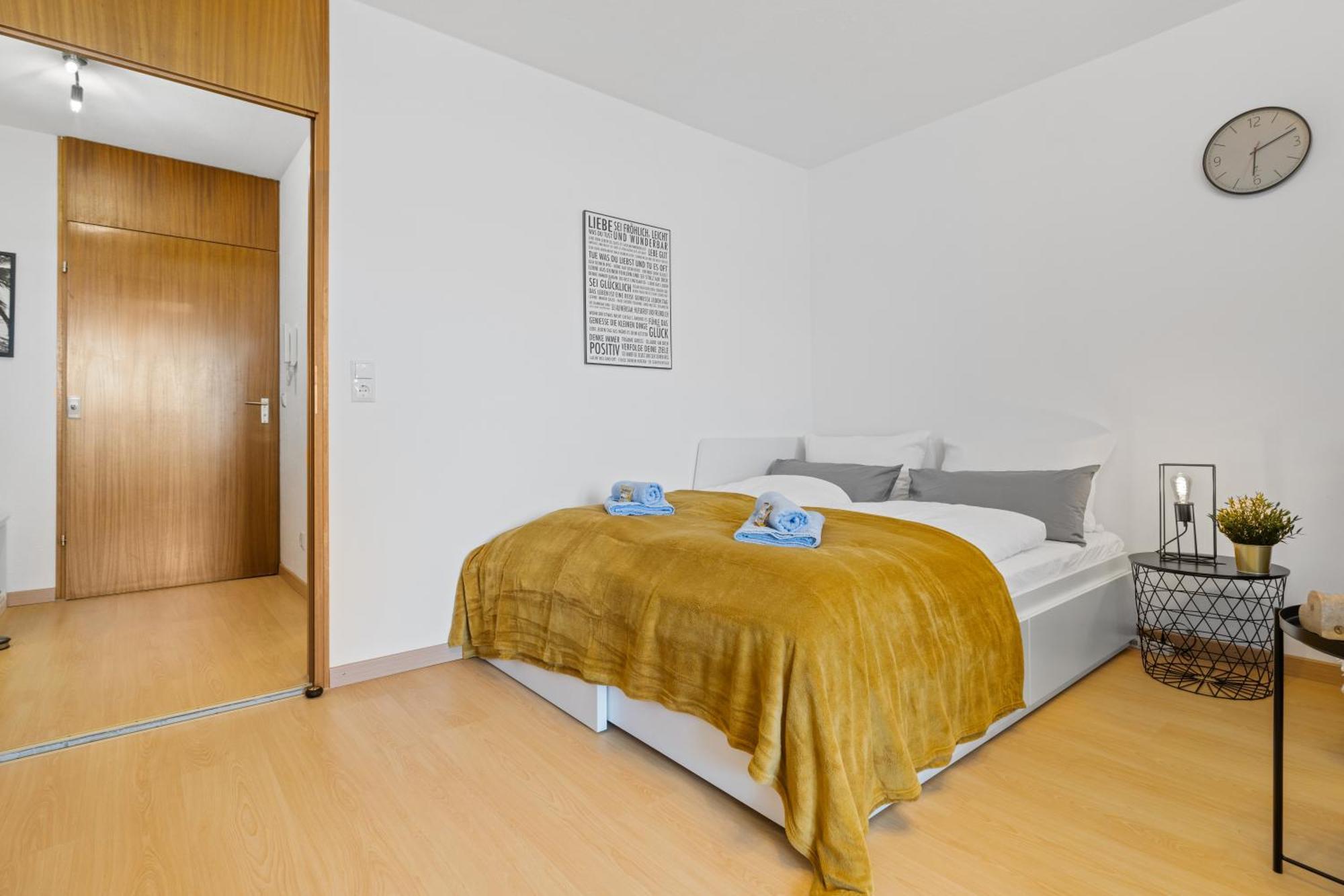 Sonniges City-Apartment Mit Suedbalkon Und Parklatz Neusass Экстерьер фото