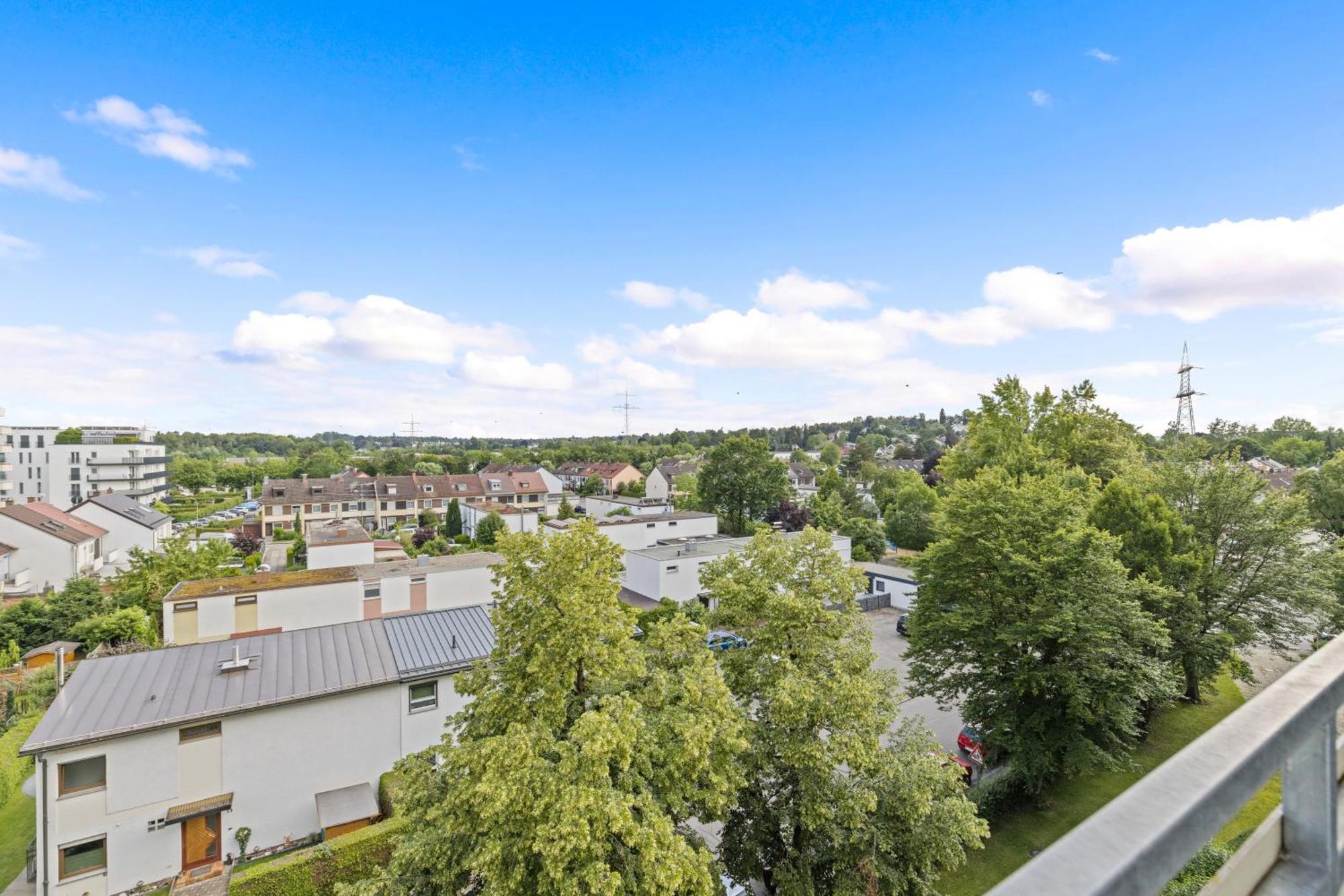 Sonniges City-Apartment Mit Suedbalkon Und Parklatz Neusass Экстерьер фото