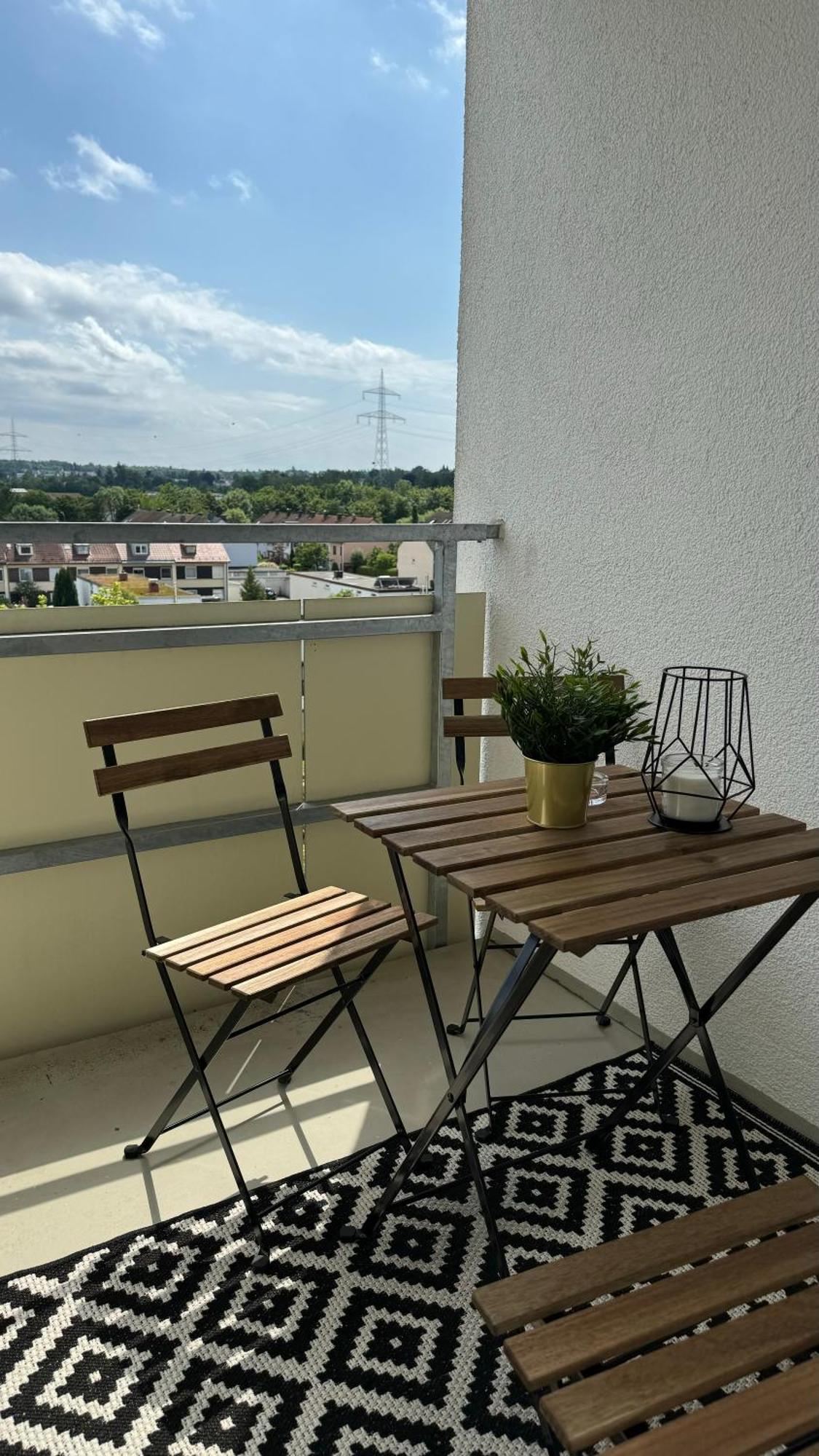 Sonniges City-Apartment Mit Suedbalkon Und Parklatz Neusass Экстерьер фото